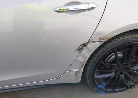 2014 Maserati Quattroporte Gts z USA, uszkodzony, nr VIN ZAM56PPA6E1072992